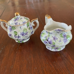 Vtg. Lefton China Sugar Bowl&Creamer Set #794V Hand Painted, Purple, White,Green
